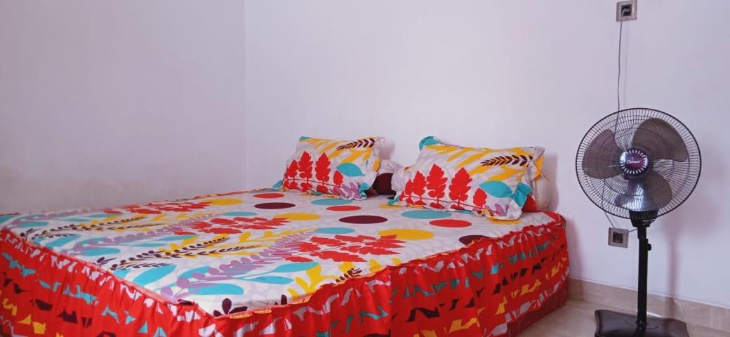 Almira Homestay Jambi Εξωτερικό φωτογραφία