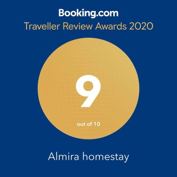 Almira Homestay Jambi Εξωτερικό φωτογραφία