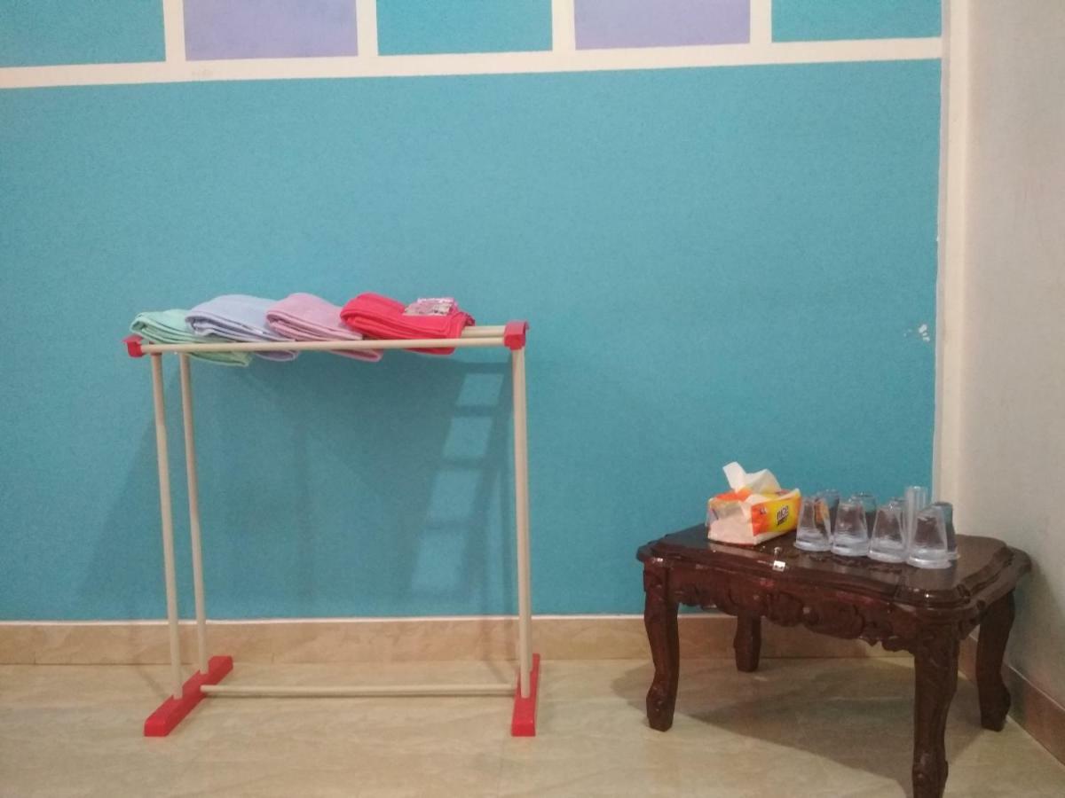 Almira Homestay Jambi Εξωτερικό φωτογραφία